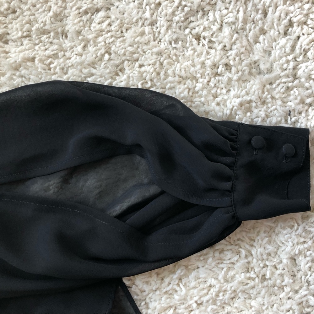 Bisou Sheer Cold Shoulder Hi Lo Blouse - Picture 7 of 8